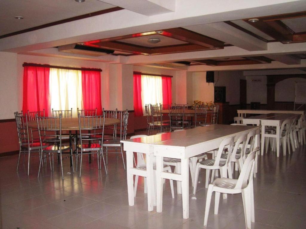 Magayon Hotel Legazpi City Exteriör bild