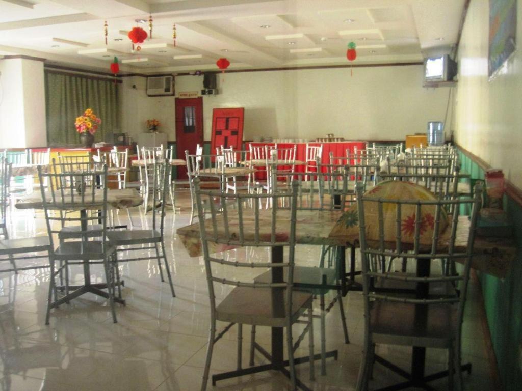 Magayon Hotel Legazpi City Exteriör bild