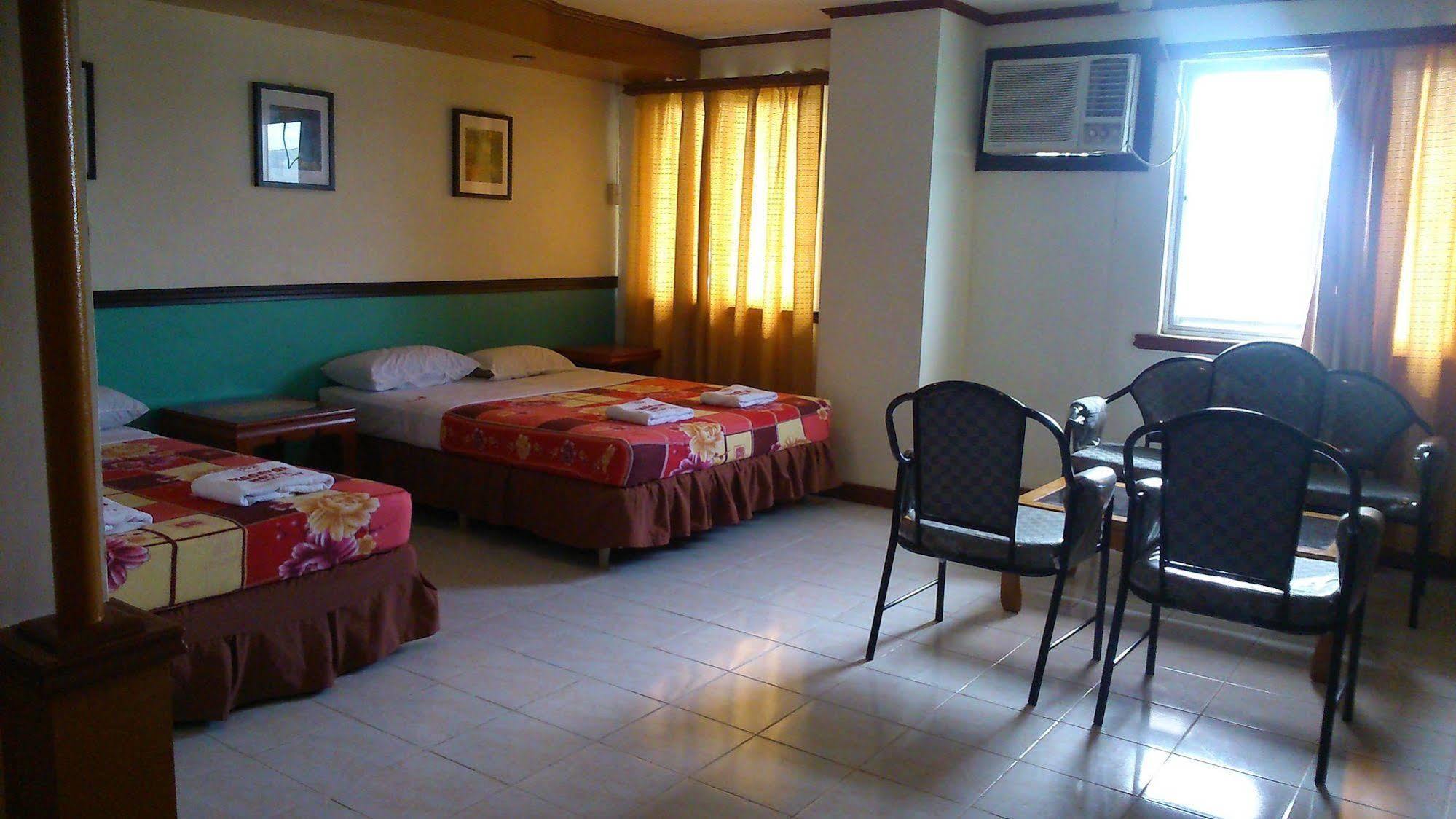 Magayon Hotel Legazpi City Exteriör bild